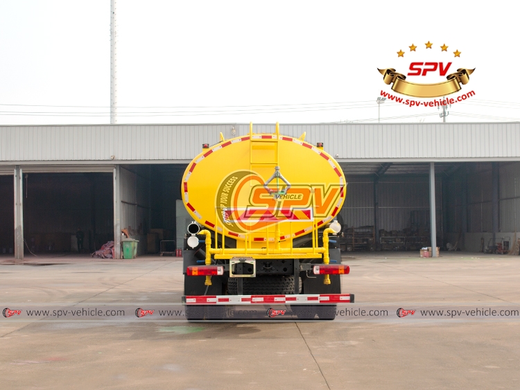 20,000 Litres Water Sprinkling Truck Sinotruk HOWO - B 20,000 Litres Water Sprinkling Truck Sinotruk HOWO - B